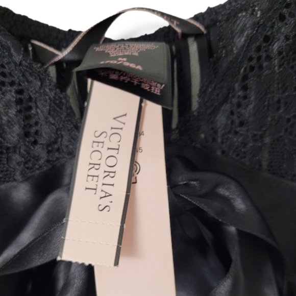 SOLD Victoria's Secret Black Lace Babydoll Lingerie, M - Picture 4 of 6